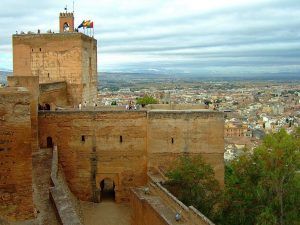 Torre De La Vela Min