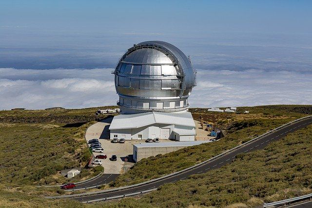 Osservatorio Astronomico Su Isola La Palma Isole Canarie Min