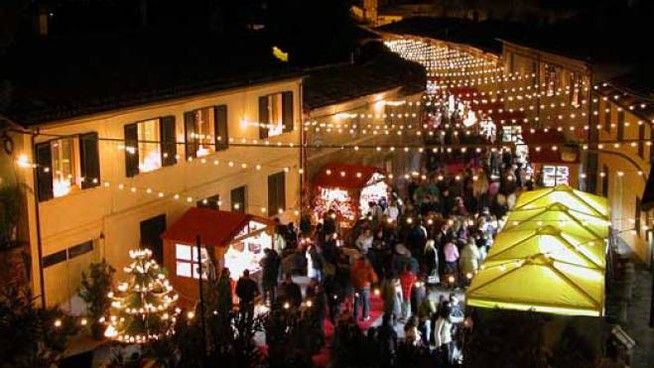 Candelara Festa Delle Candele Fonte Immagine Il Resto Del Carlino