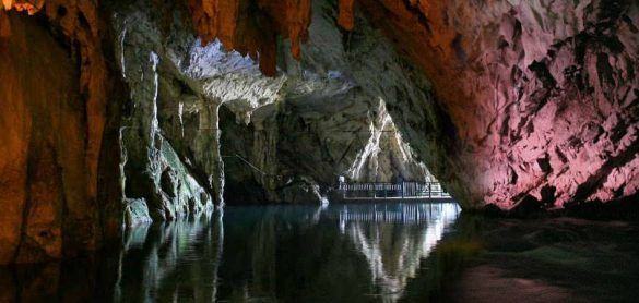 Grotte Di Pertosa In Cilento Min