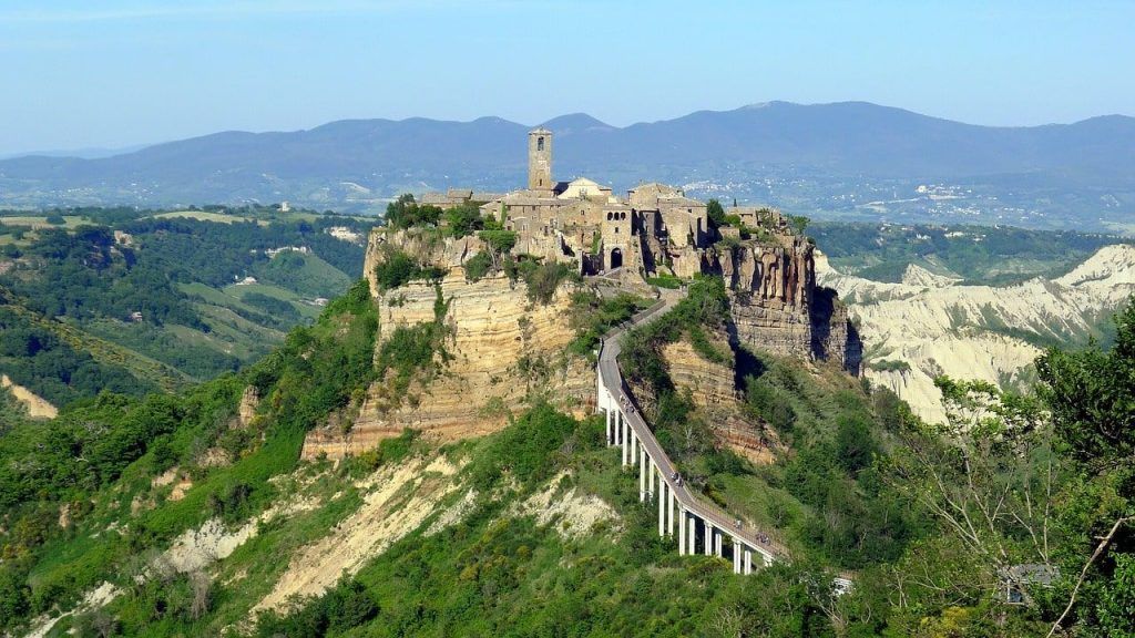 civita di bagnoreggio paese fantsma in lazio