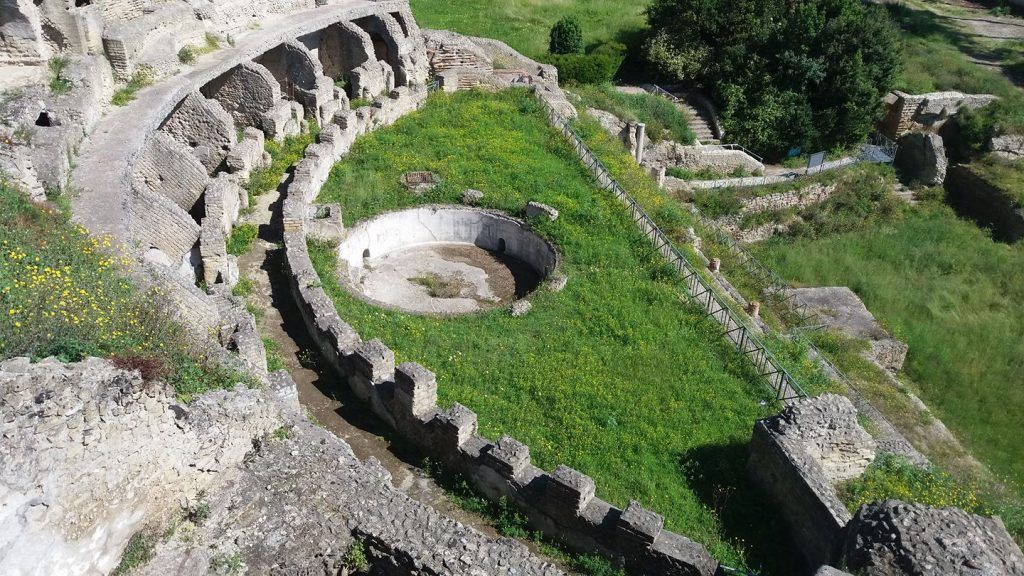 parco archeologico di baia bacoli min