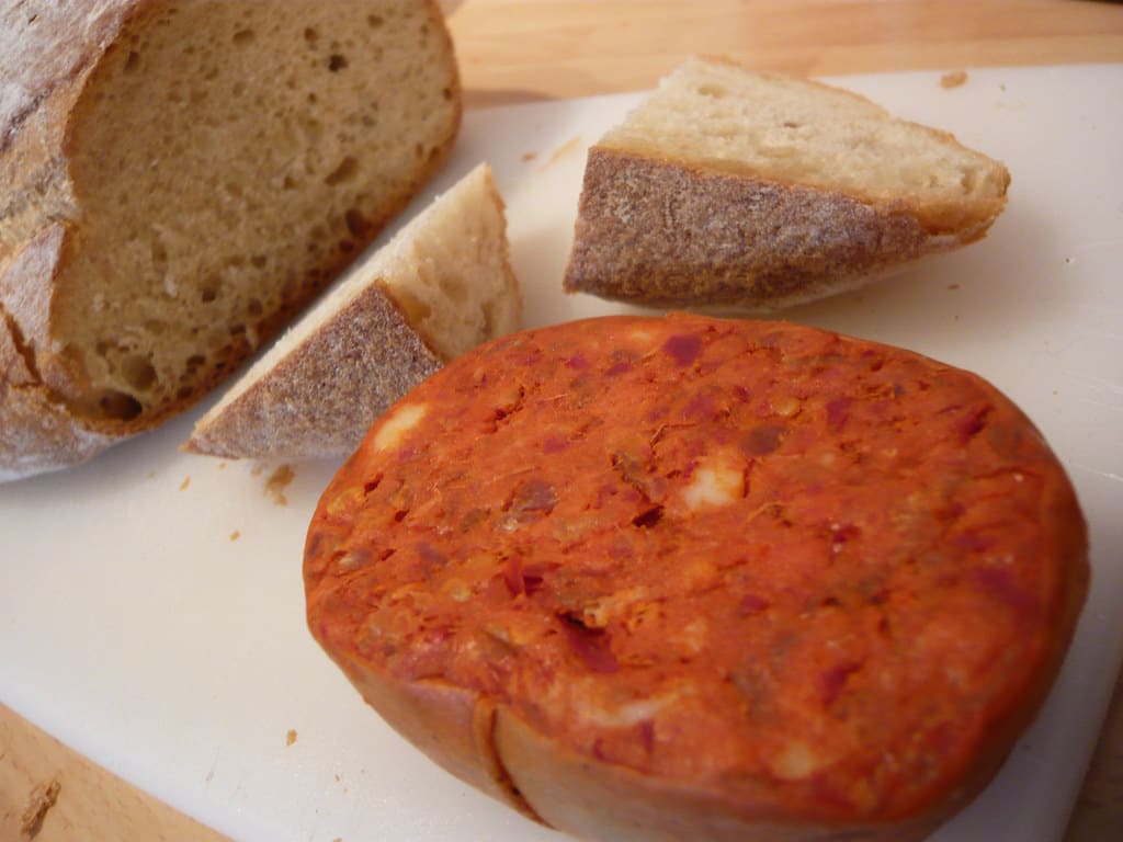 Antipasti tipici delle tradizioni del Natale in Calabria nduja