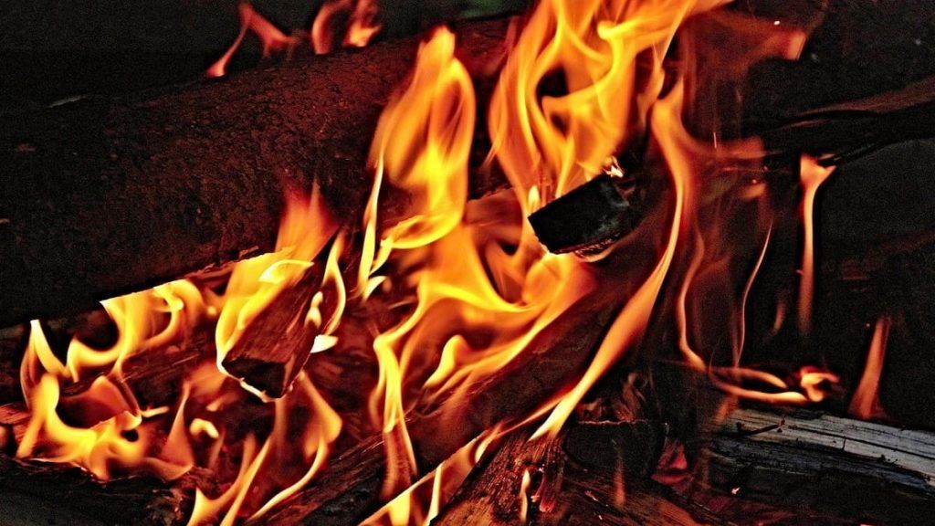 tradizioni del natale in Calabria fuoco di natale