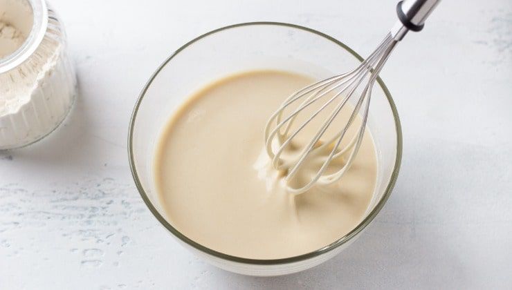 preparazione torta al caffè