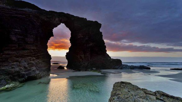 La Spiaggia Las Catedrales - tra i luoghi misteriosi della Spagna