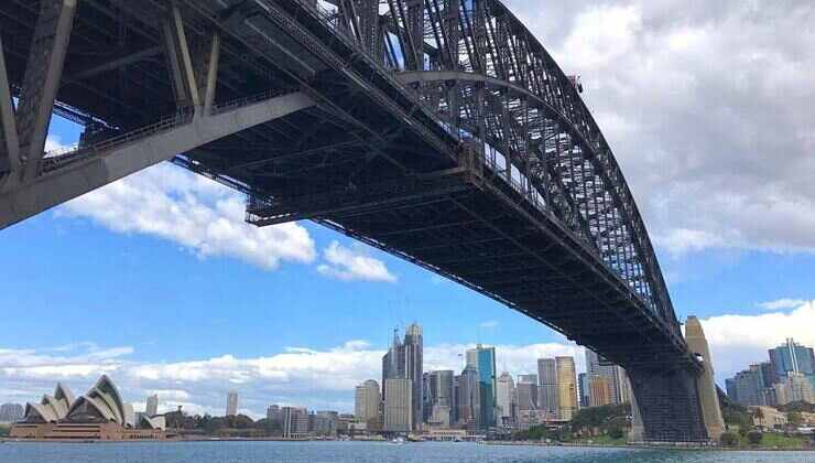 Harbour Bridge vista sotto-wineandfoodtour.it