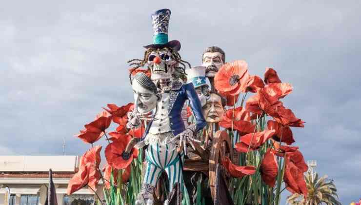 Carnevale di Viareggio - Uno dei suoi carri allegorici 