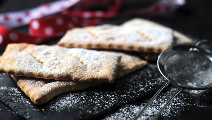  Chiacchiere di carnevale