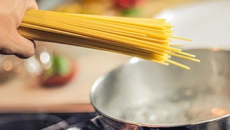 L'amido dalla pasta crea la schiuma