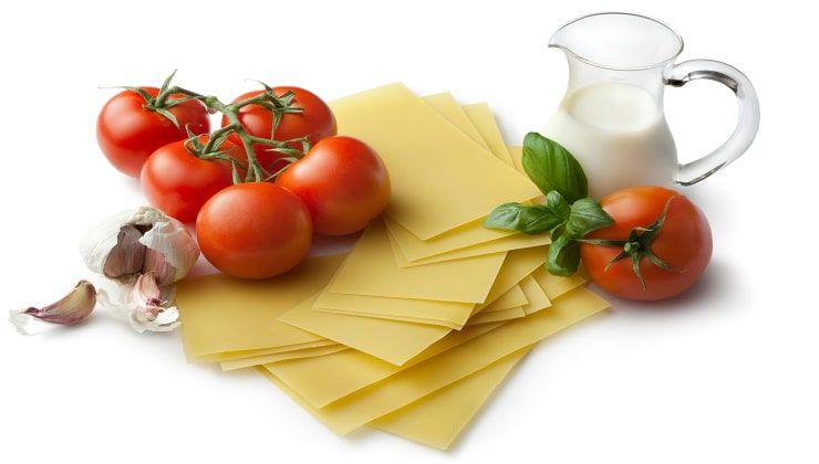 Ingredienti base per lasagne