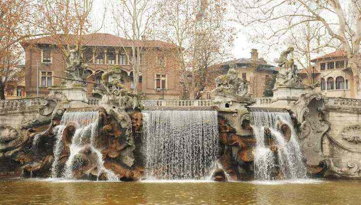 fontana nel parco del valentino