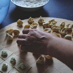 Tortellini in brodo bolognesi crudi