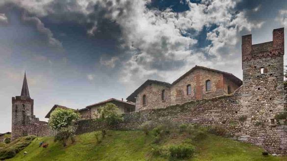 Provincia di Biella cittadina medievale