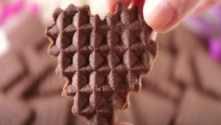 Biscotti al cioccolato a forma di cuore