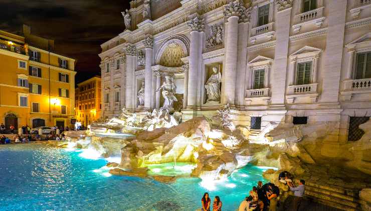 Monetine lanciate nella fontana di Trevi: dove finiscono?