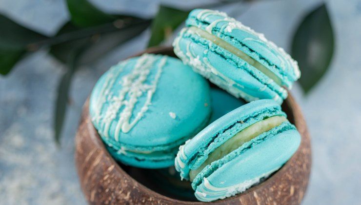 Macaron celesti al cocco