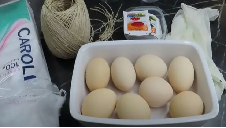 Occorrente per fare uova di Pasqua coloratissime