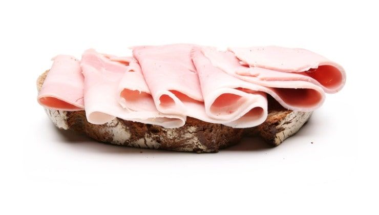 Panino con ripieno di prosciutto