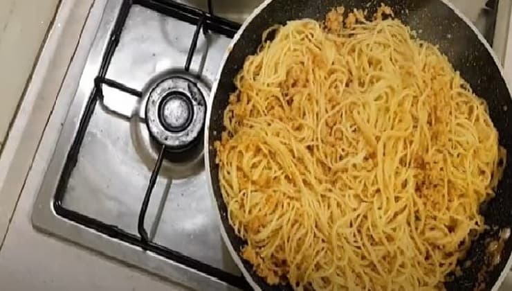 Pasta con la mollica