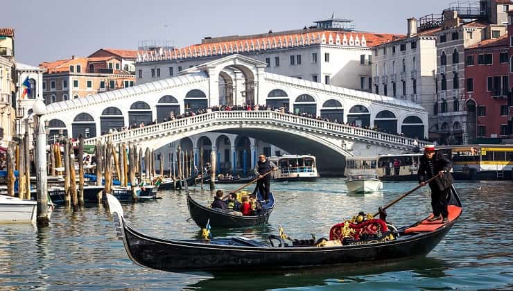 Ponte di Rialto a Venezia