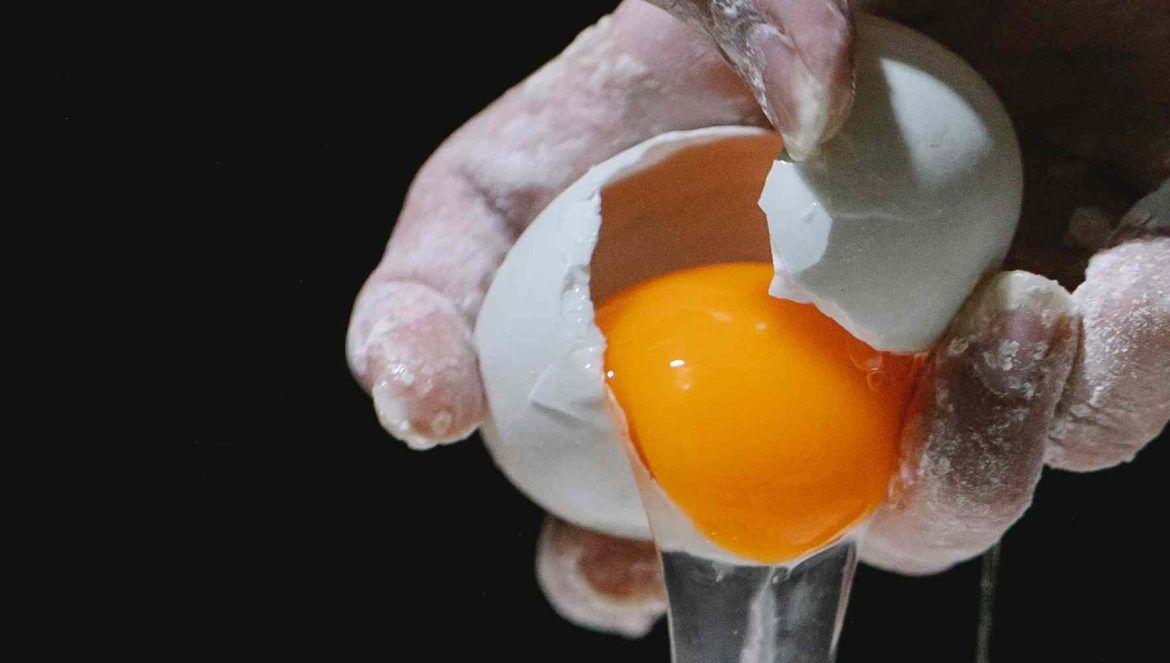 Como hacer huevo poché con cáscara Como hacer huevo poché con cáscara