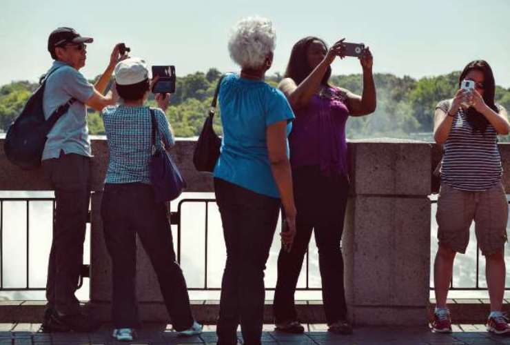 Un gruppo di turisti 