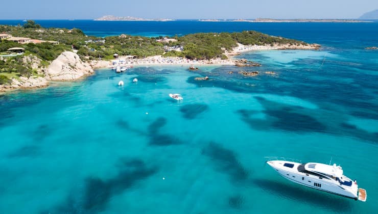 Vista dall'alto della Costa Smeralda 