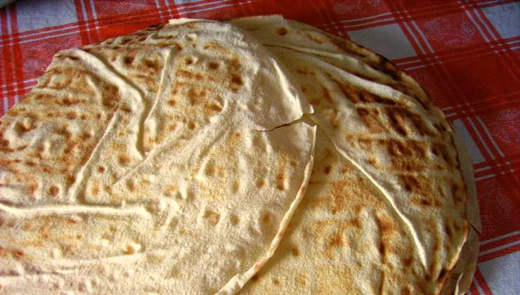 Pane carasau, tradizione sarda