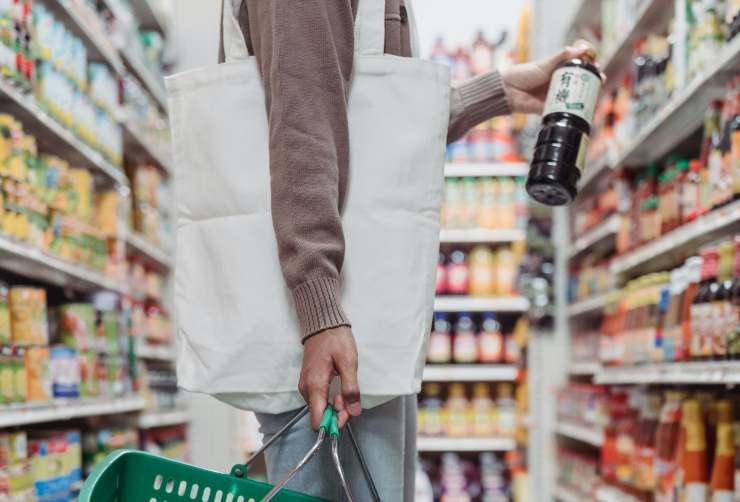 Scaffali del supermercato