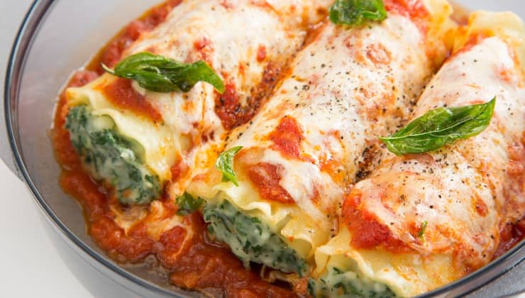 Cannelloni ripieni con ricotta e spinaci