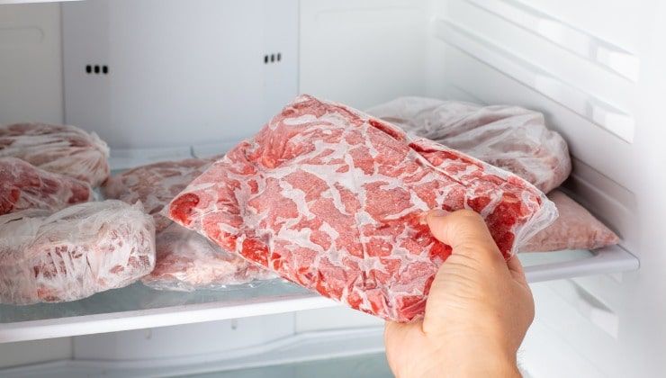 Cucinare la carne ancora congelata