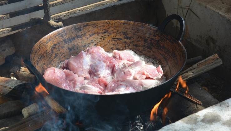 Lavorazione scarti del maiale