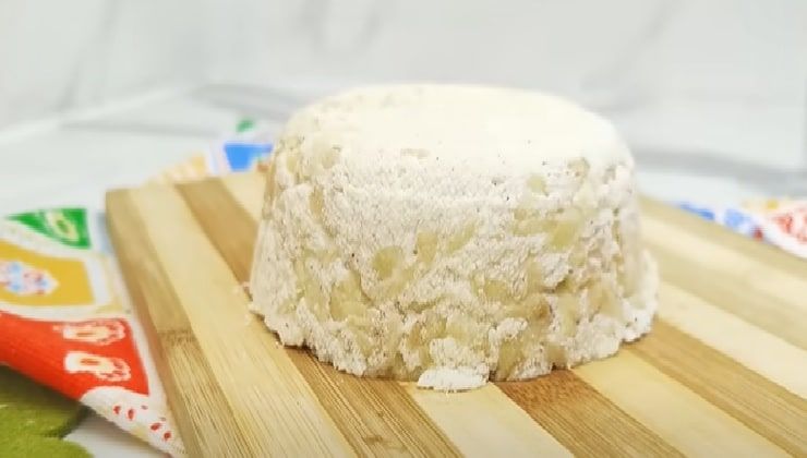 Mela nel latte bollente, ricotta