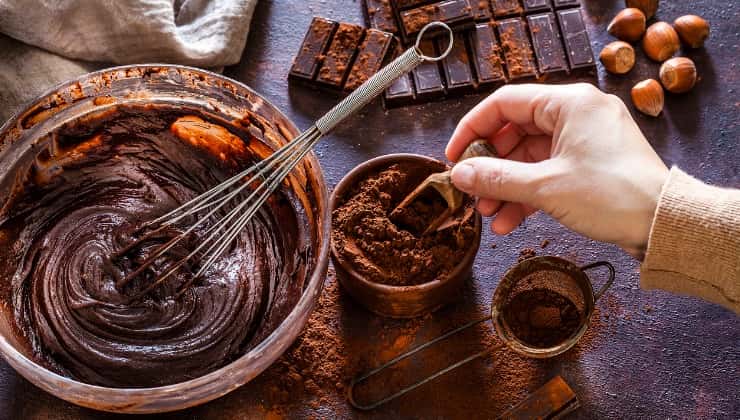 Preparare impasto al cioccolato fatto in casa