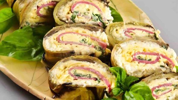 rotolo con prosciutto e melanzane