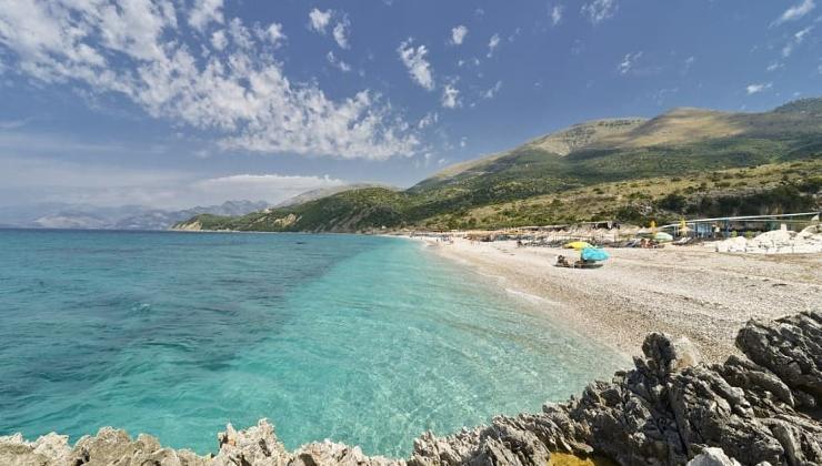 Saranda, una bellissima spiaggia albanese 