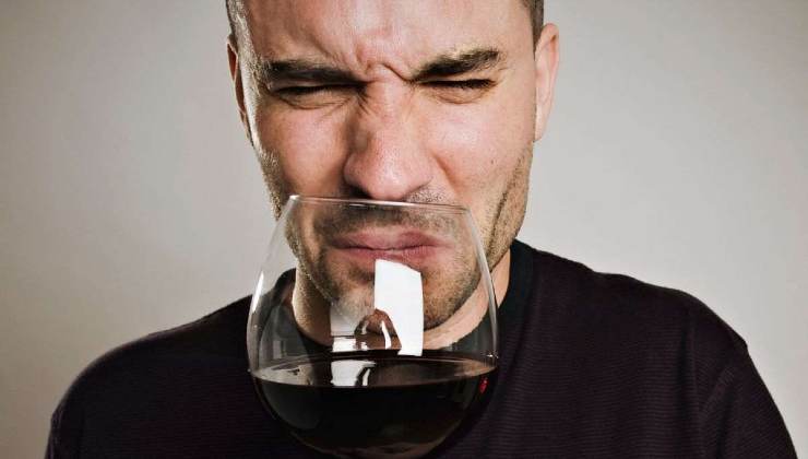 La tecnica per riconoscere un vino