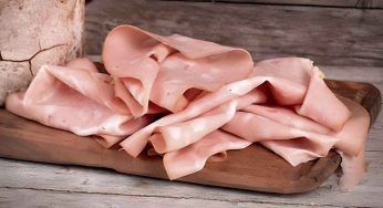 È questa la migliore mortadella d’Italia, il suo profumo è intenso e inconfondibile