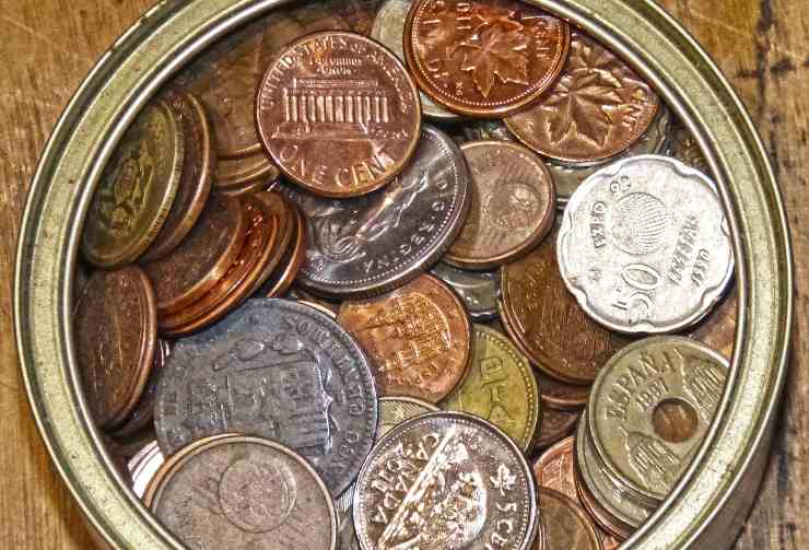 Una collezione di monete