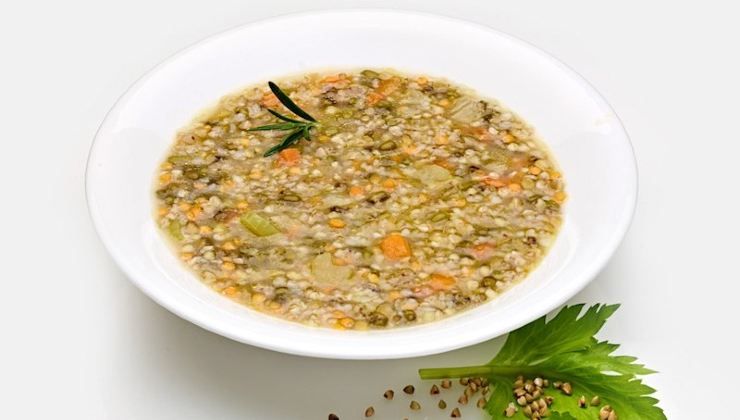 Zuppa di grano saraceno