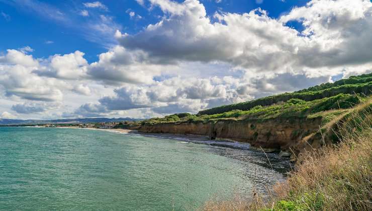 Una spiaggia lunghissima