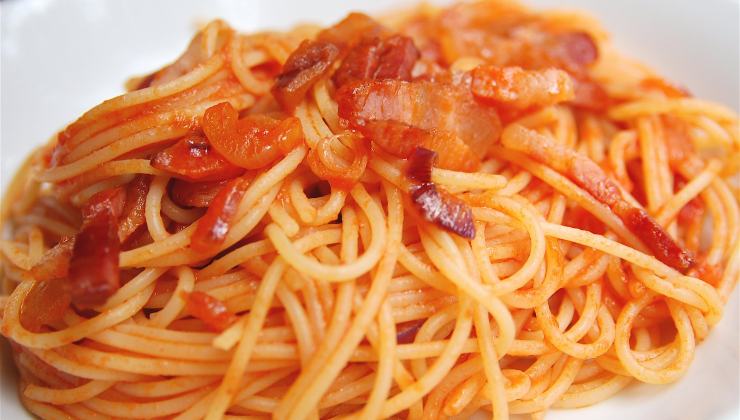 Piatti tipici romani: Bucatini all'Amatriciana