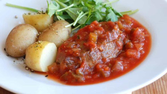 Carne alla pizzaiola
