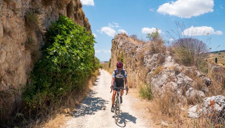 La Sicily Divide