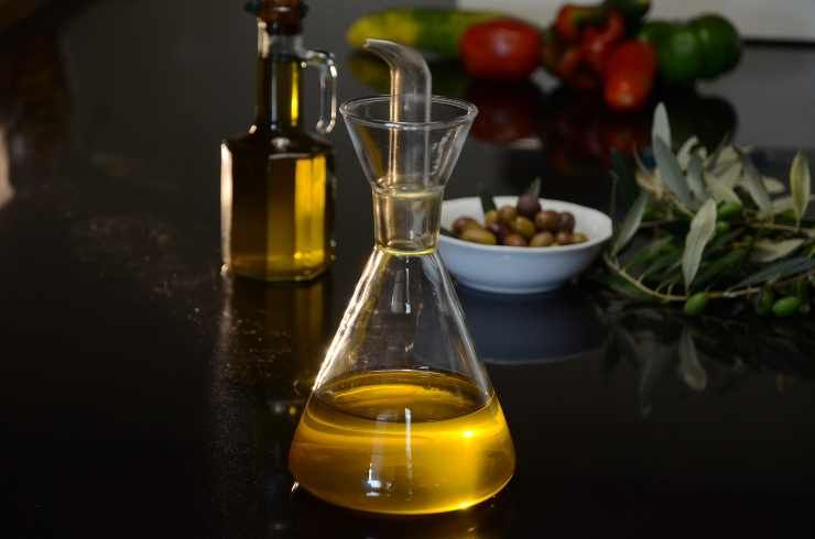 Olio extravergine di oliva