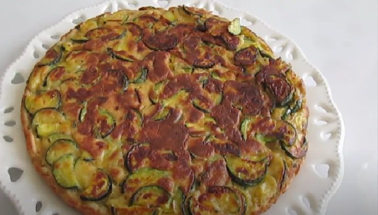 Frittata di zucchine ripiena di pomodori
