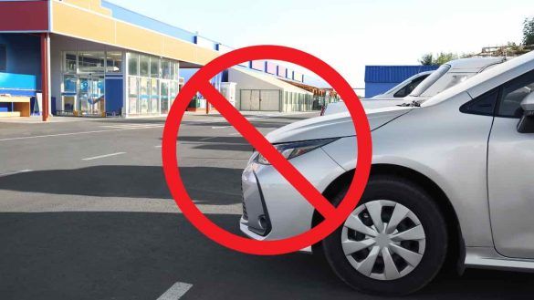 parcheggio supermercato