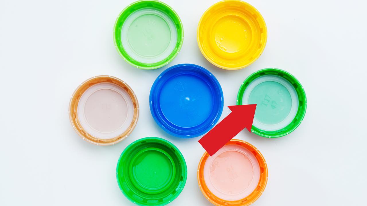 Photo of Why are there soft plastic circles inside bottle caps?  the reason
