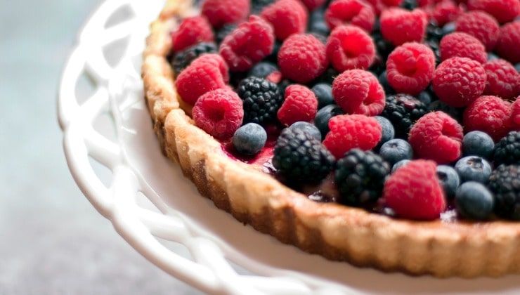 Torta crostata ai frutti di bosco